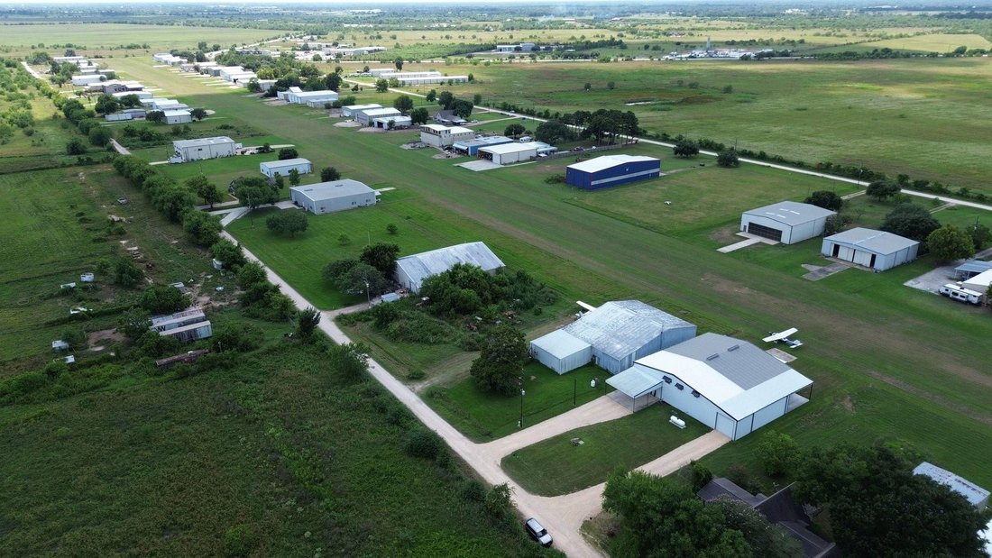 House in Brookshire, Texas, United States 3 - 18628761