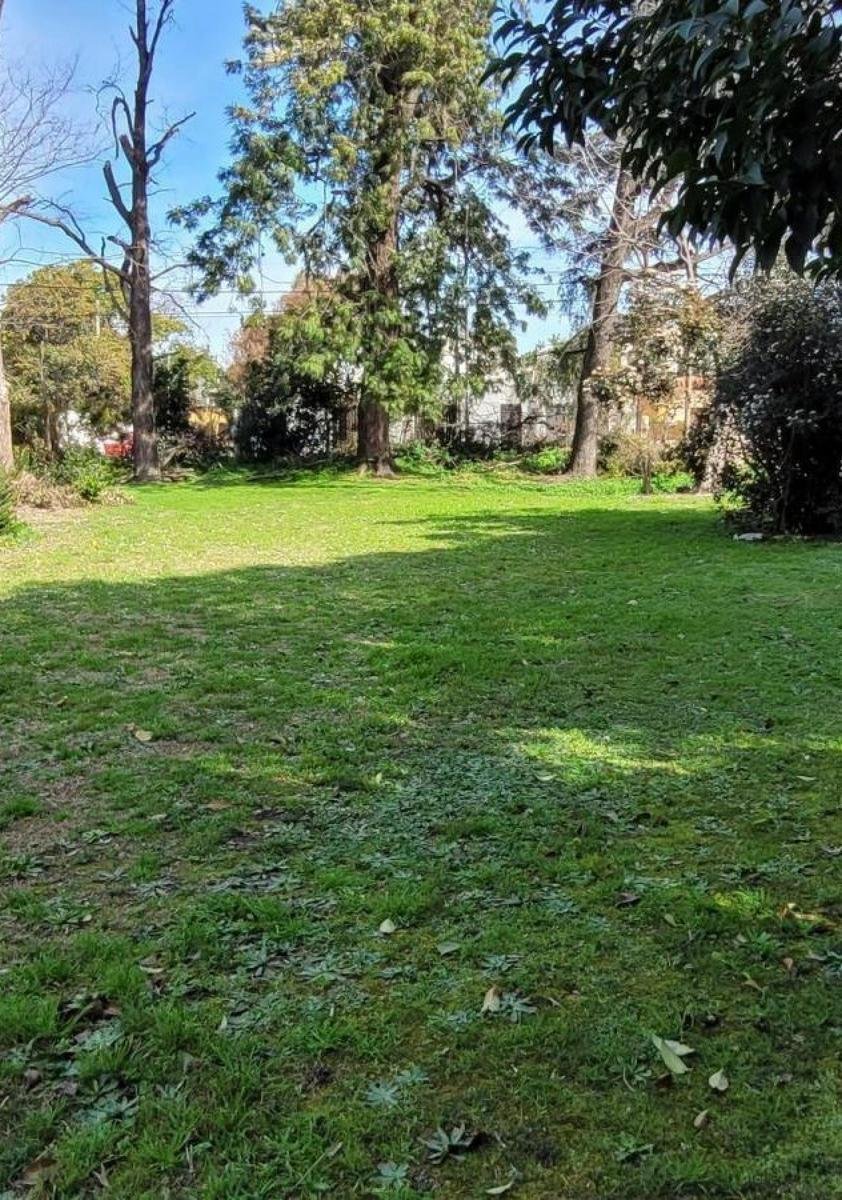 Land in Hurlingham, Buenos Aires Province, Argentina 4 - 18627295