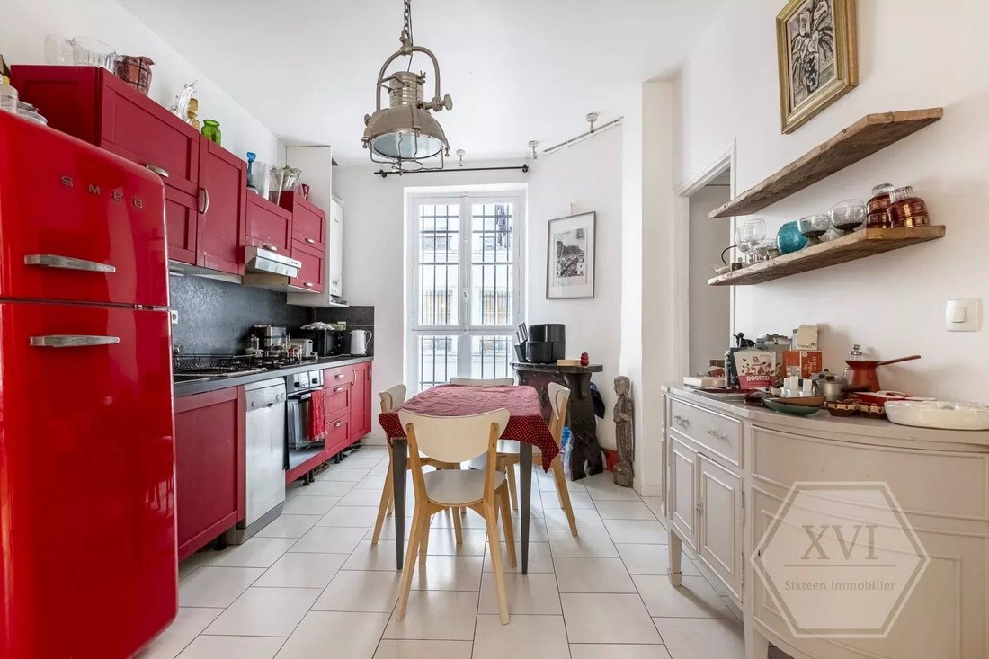 Apartment in Saint Philippe du Roule, Paris 8e Arrondissement, Paris 3 - 17549476