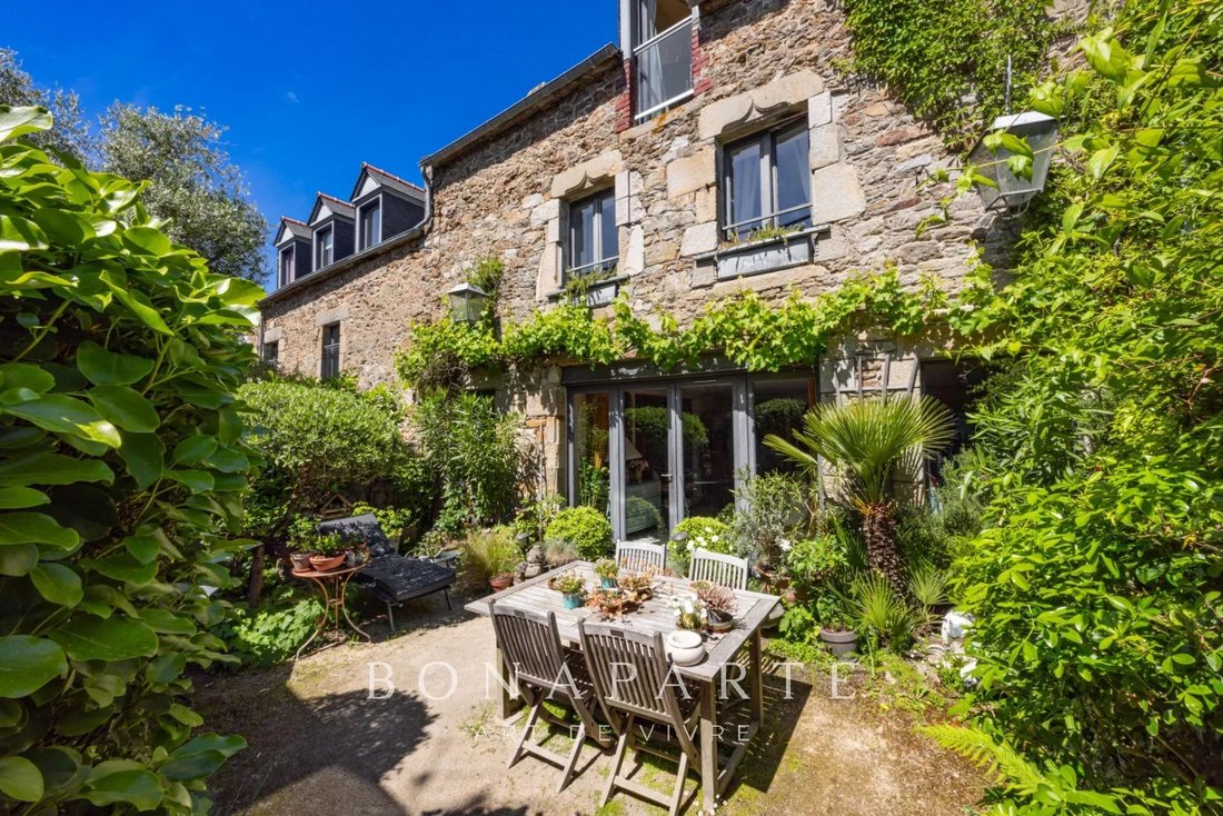 House in Saint-Briac-sur-Mer, Brittany, France 2 - 18626948
