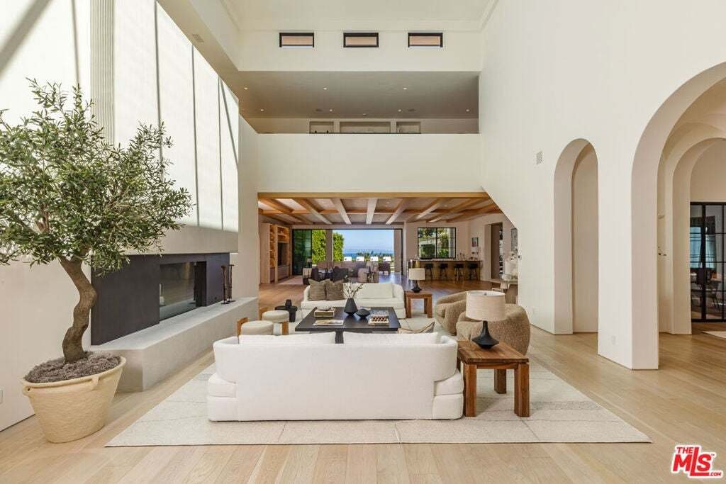 House in Los Angeles, California, United States 4 - 18629355