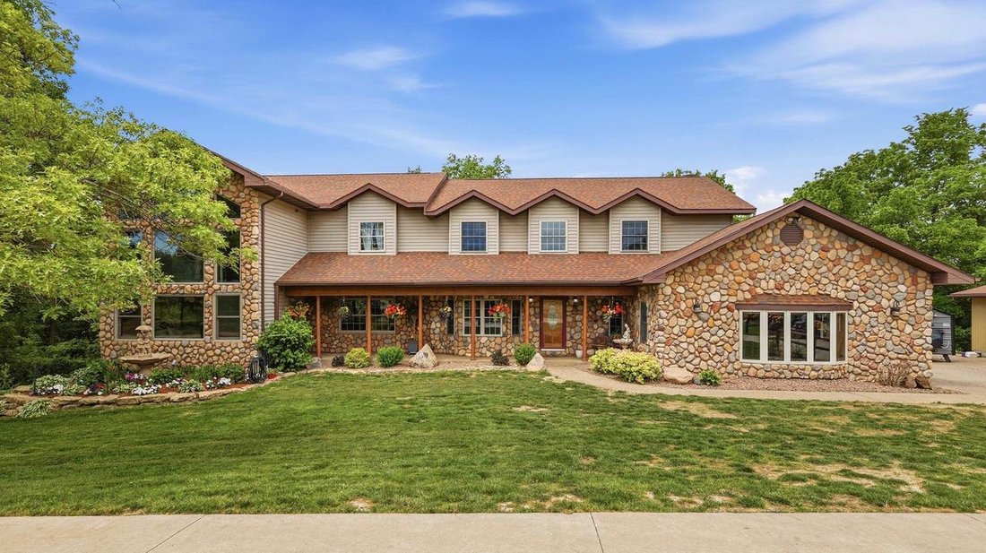 House in Bellevue, Iowa, United States 3 - 18629048
