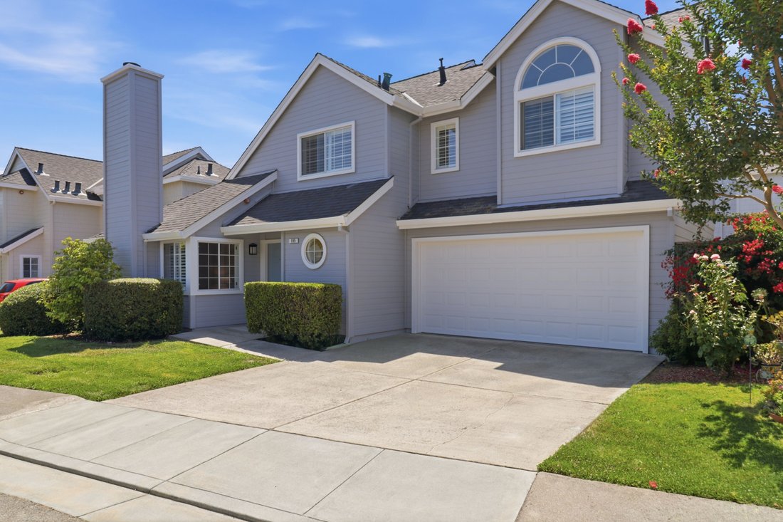 House in Novato, California, United States 3 - 18626701