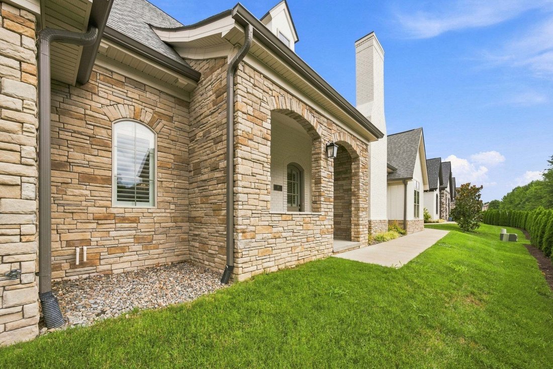 Townhouse in Gallatin, Tennessee, United States 3 - 18628457