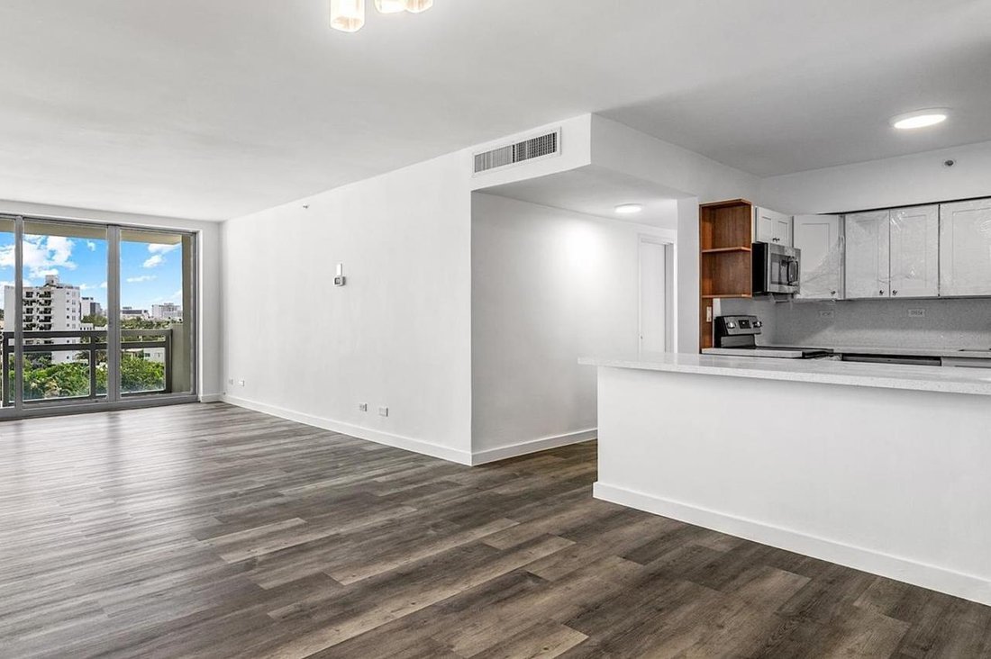 Apartment in Miami Beach, Florida, United States 1 - 18627071