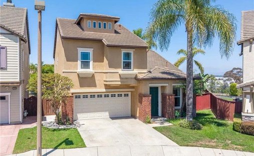 House in Signal Hill, California, United States 1