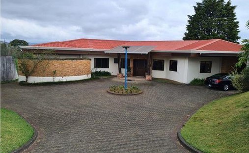 House in San Rafael, San José Province, Costa Rica 1
