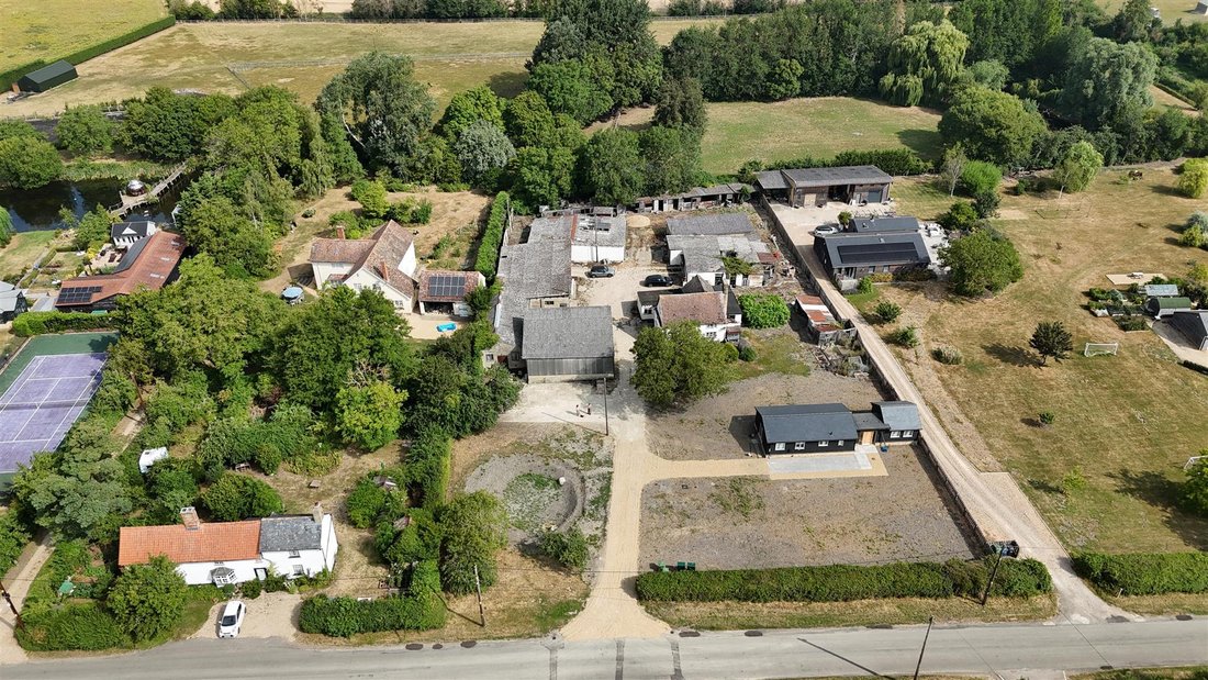 Land in Guilden Morden, England 4 - 18628018