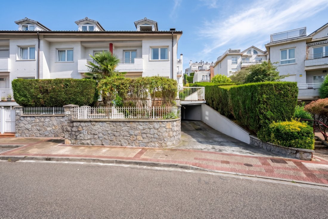 House in Mendebaldea, Donostia-San Sebastian, Spain 1 - 18630101
