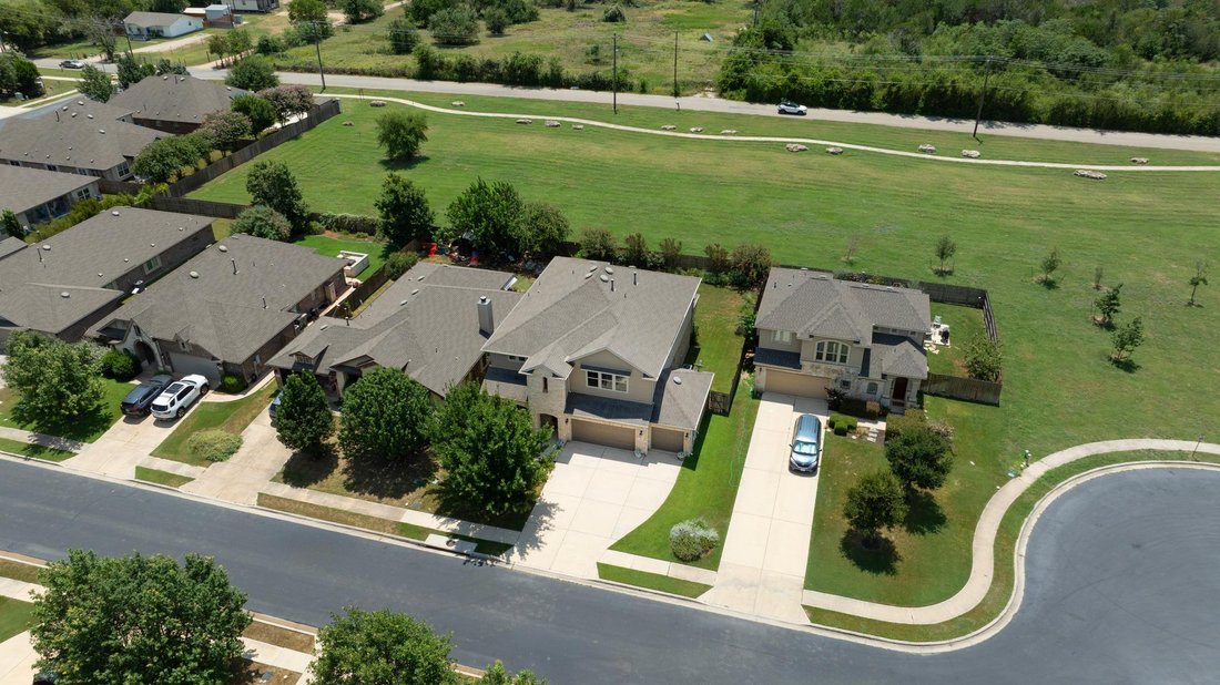 House in Buda, Texas, United States 3 - 18132994