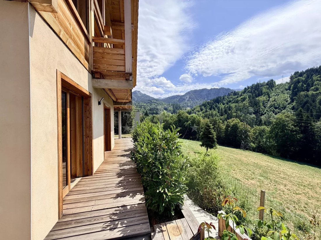 Chalet in Saint-Jean-de-Sixt, Auvergne-Rhône-Alpes, France 3 - 17344402