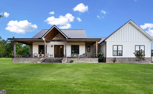 House in Hazlehurst, Georgia, United States 1