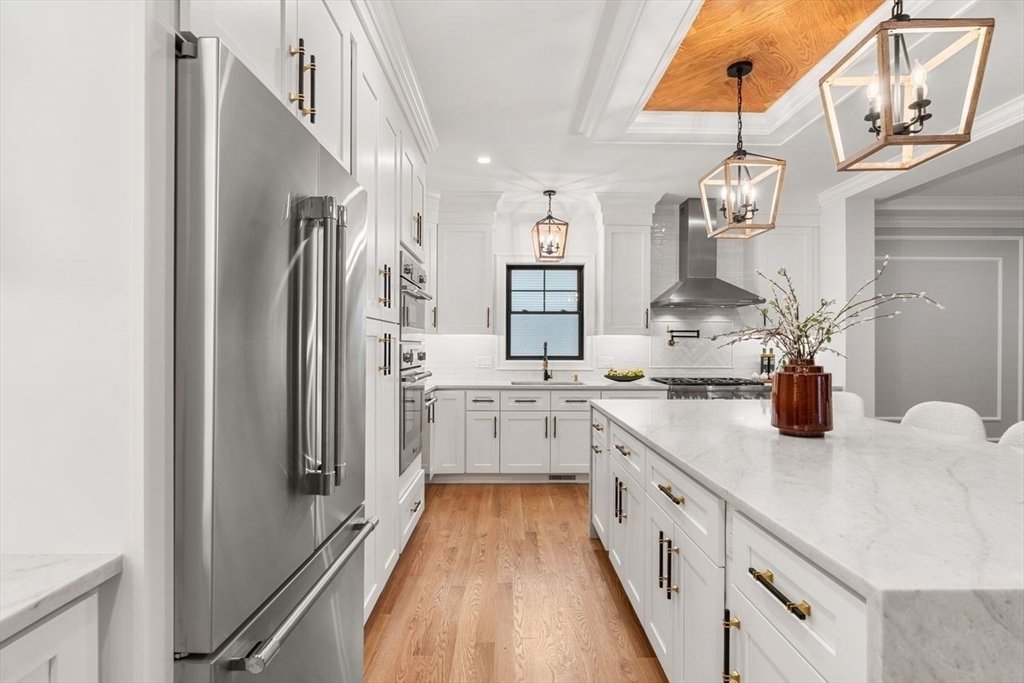 House in Burlington, Massachusetts, United States 4 - 18626507