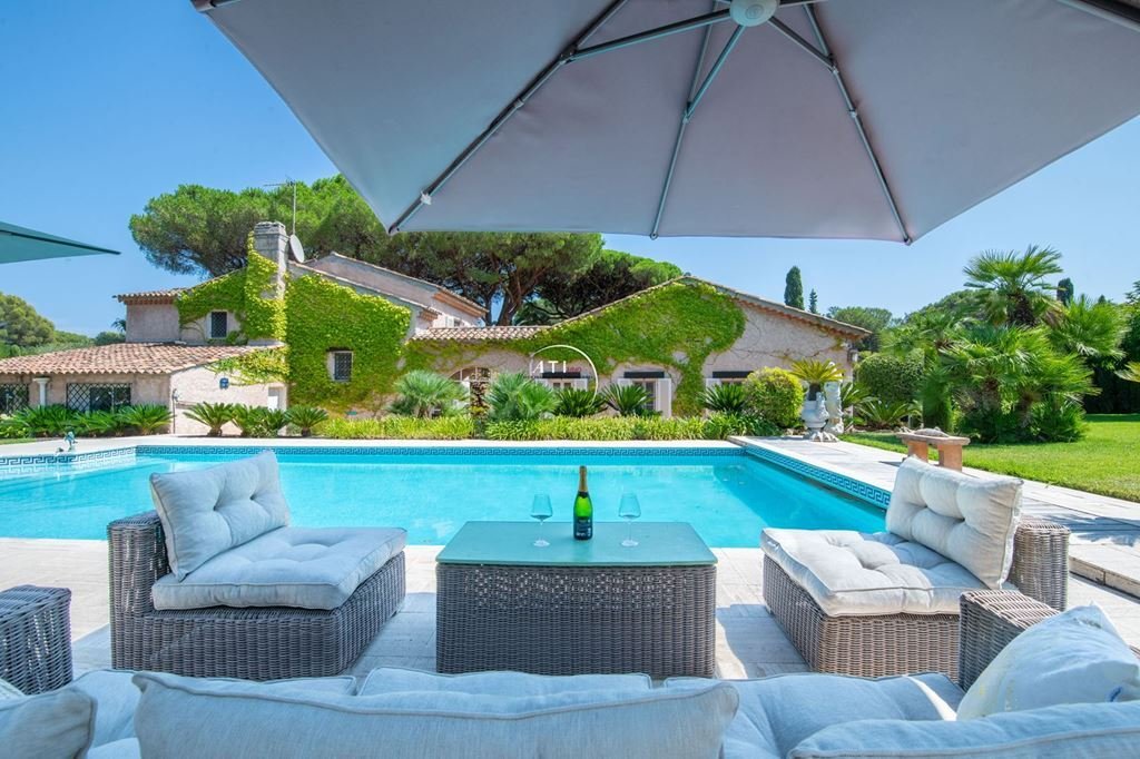 House in Nartelle-Noyer-Bellevue-bd des Sardinaux, Sainte-Maxime, France 3 - 18628389