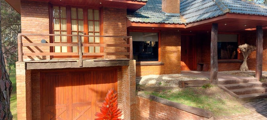 House in Cariló, Buenos Aires Province, Argentina 2 - 18626985
