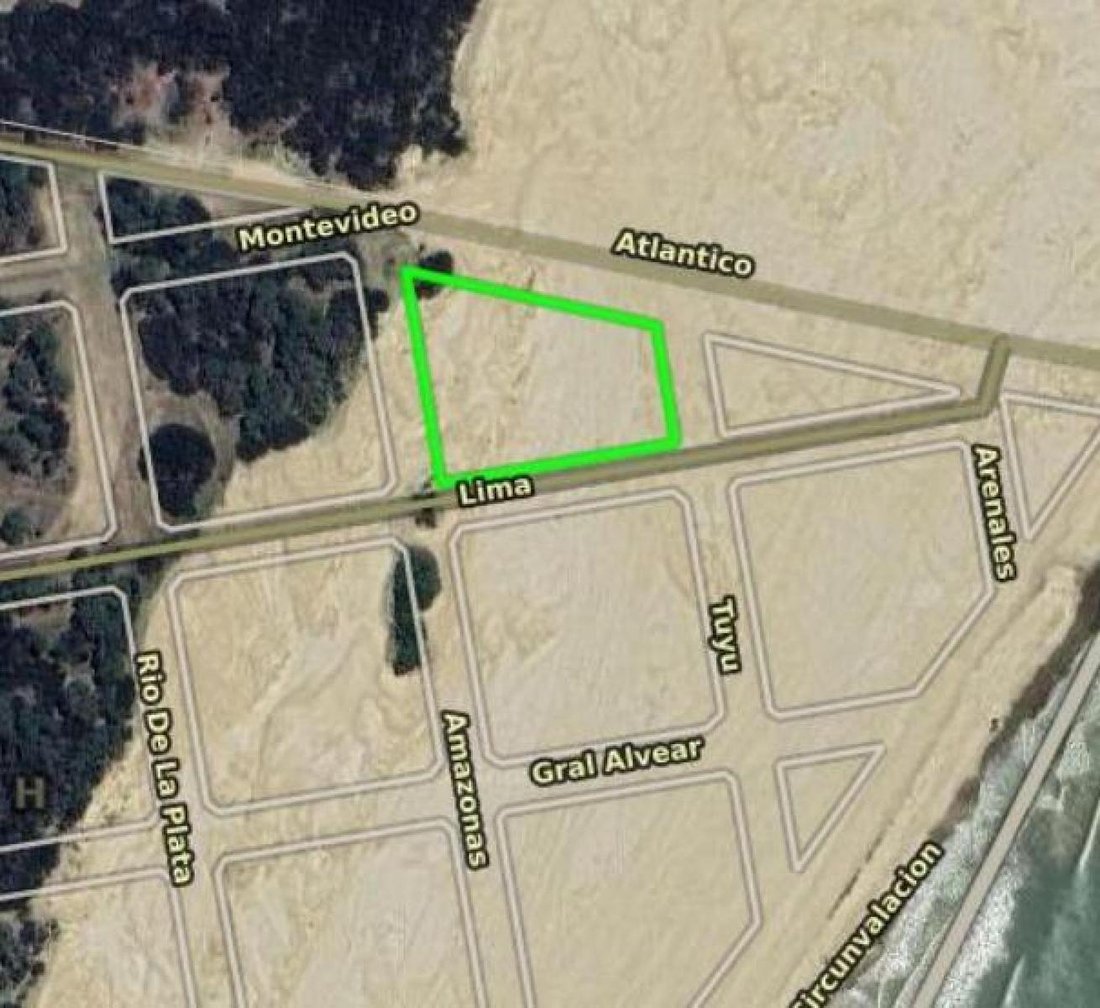 Land in Pinamar, Buenos Aires Province, Argentina 5 - 18627019