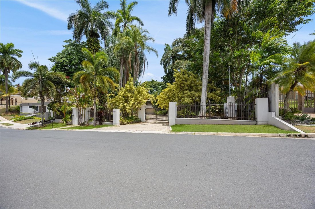 House in SAN JUAN, PR, United States 1 - 18374890