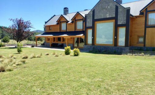 House in Cordones del Chapelco, Neuquen, Argentina 1