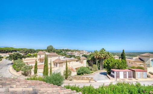 Penthouse in Manilva, Andalusia, Spain 1