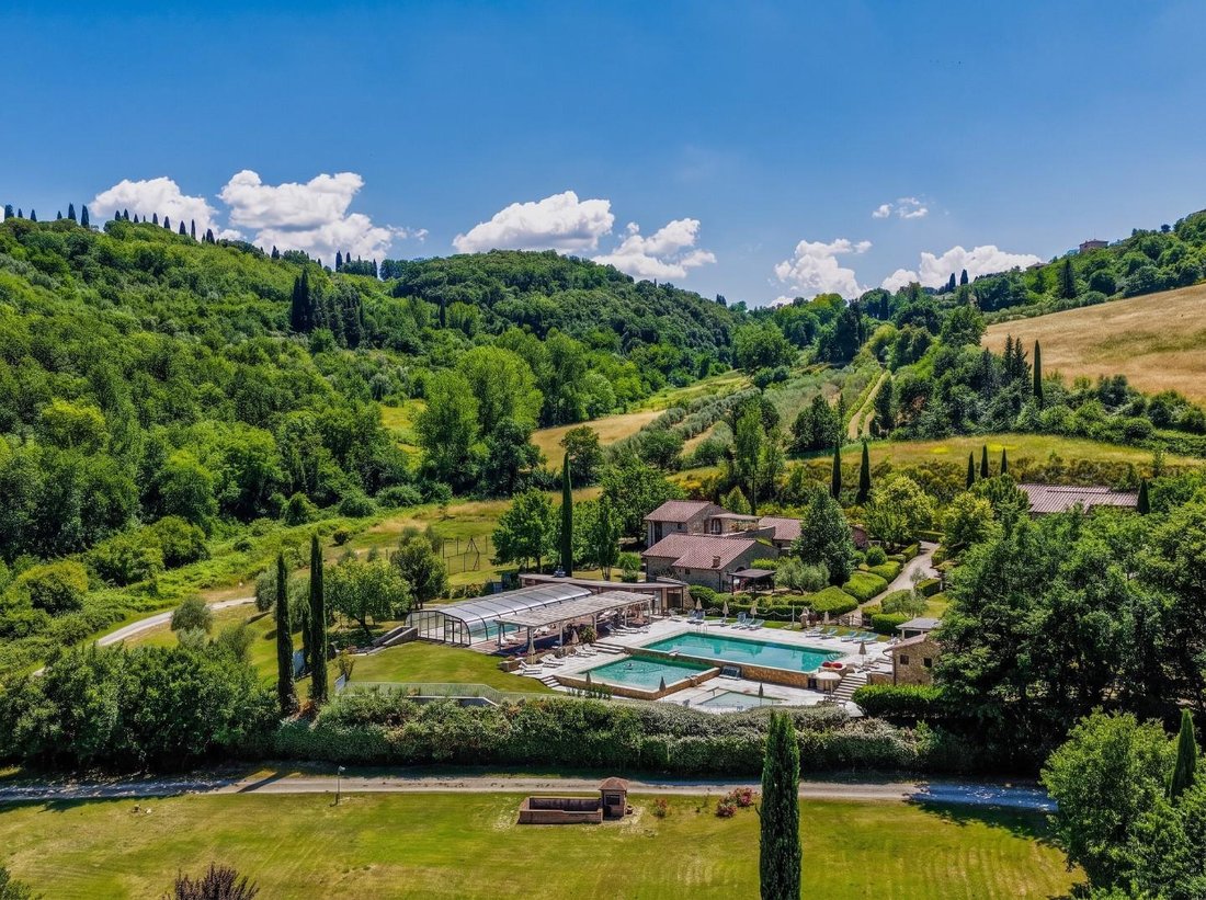 Country House in Casole d'Elsa, Tuscany, Italy 3 - 18628740