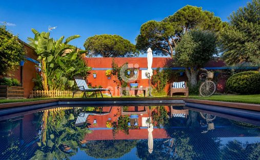 Villa in Chiclana de la Frontera, Andalusia, Spain 1