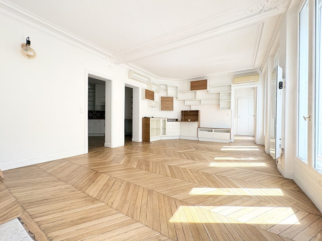 Apartment in Clignancourt-Jules Joffrin, Paris 18e Arrondissement, Paris 3 - 18628665