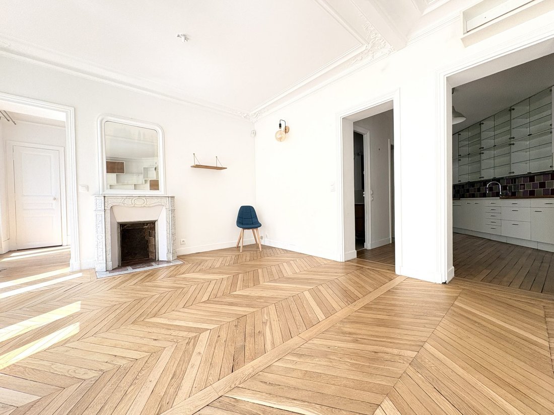 Apartment in Clignancourt-Jules Joffrin, Paris 18e Arrondissement, Paris 4 - 18628665
