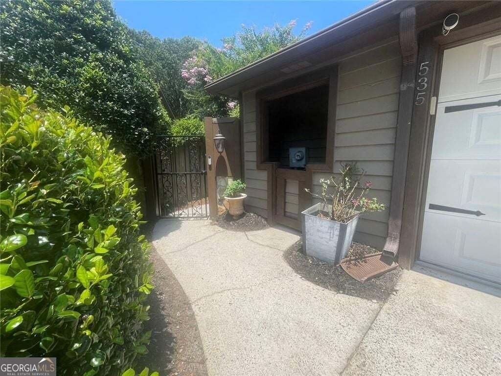 Townhouse in Alpharetta, Georgia, United States 4 - 18481485