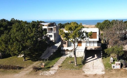 Haus in Pinamar, Provinz Buenos Aires, Argentinien 1