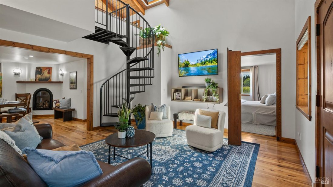 House in Healdsburg, California, United States 5 - 17834782