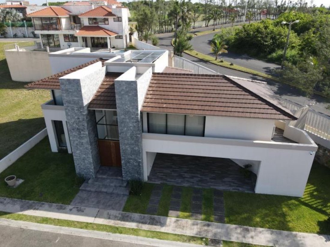 House in Boca del Río, Veracruz, Mexico 1 - 18238736