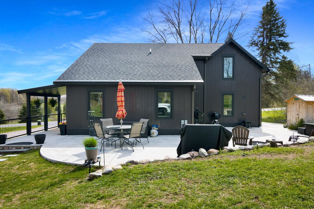 House in Suttons Bay, Michigan, United States 5 - 18628083