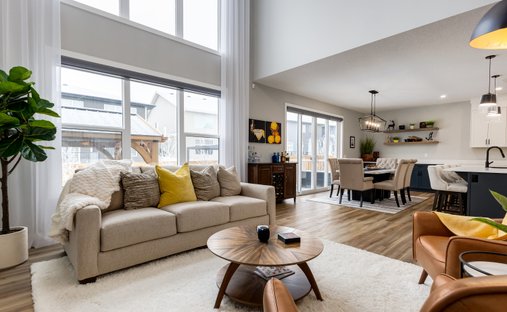 House in Chestermere, Alberta, Canada 1