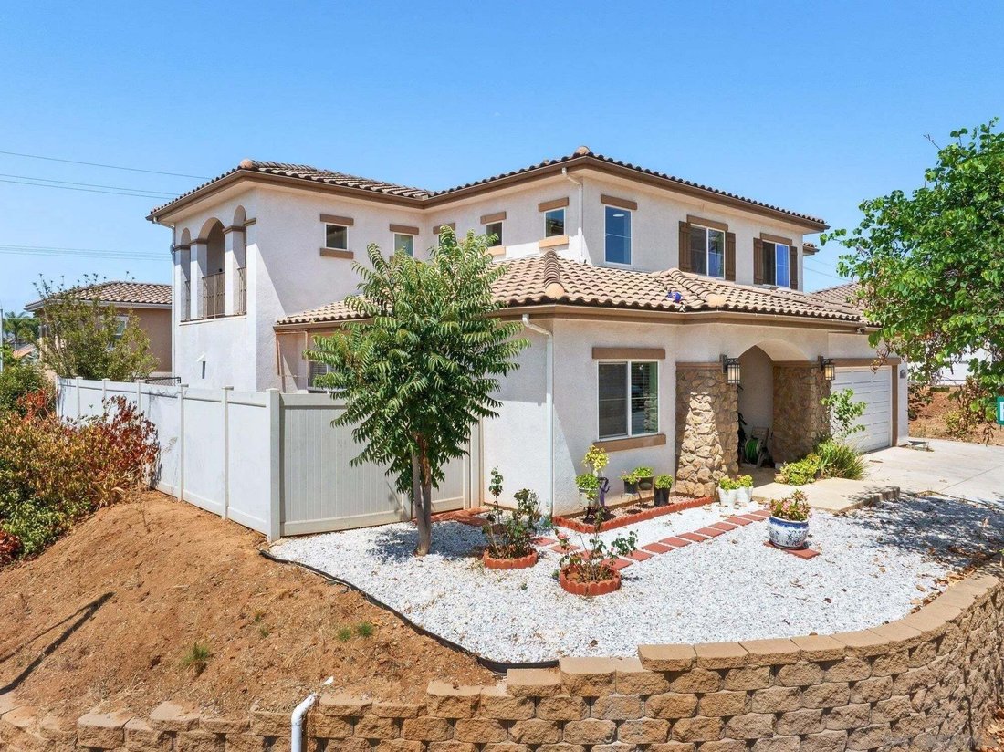 House in Escondido, California, United States 4 - 18629173
