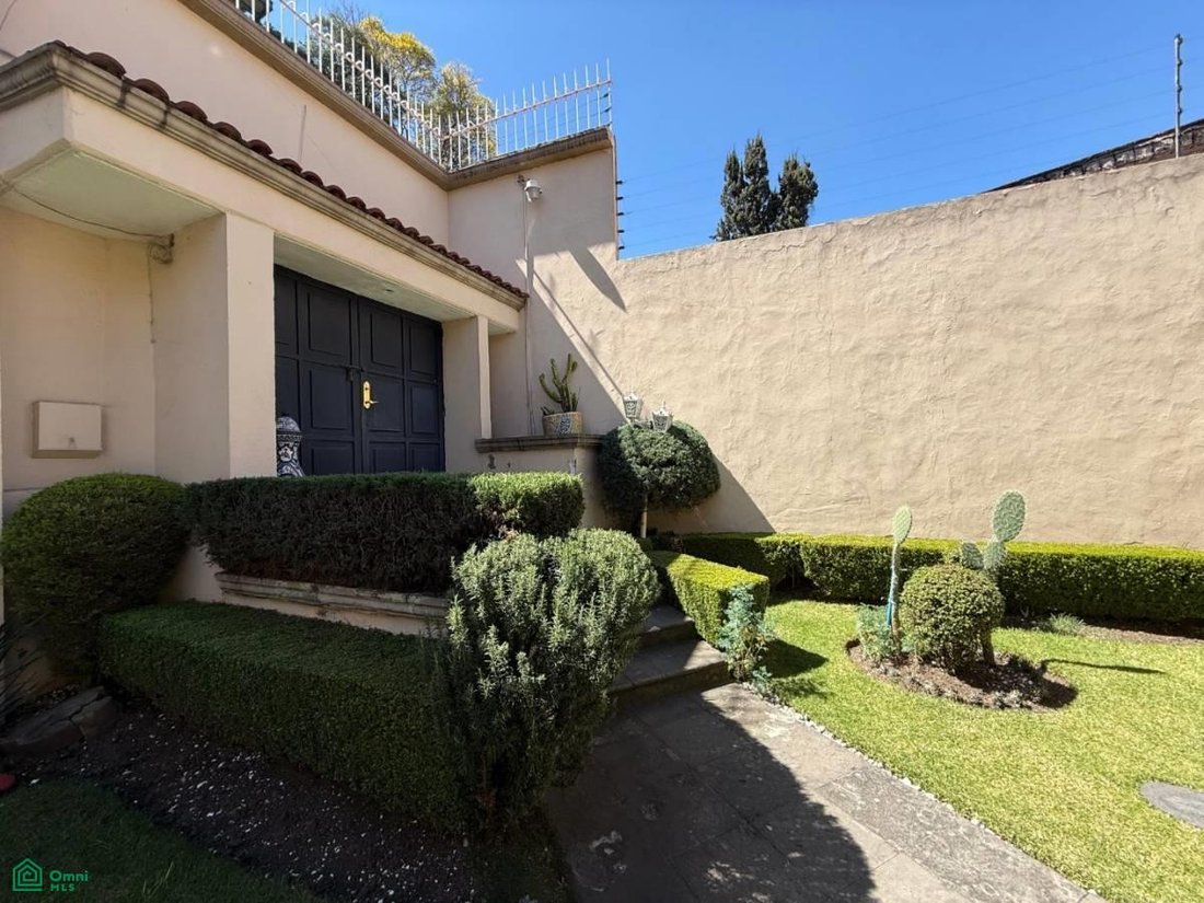 House in Santa Catarina Yecahuitzotl, Mexico City, Mexico 1 - 17231925