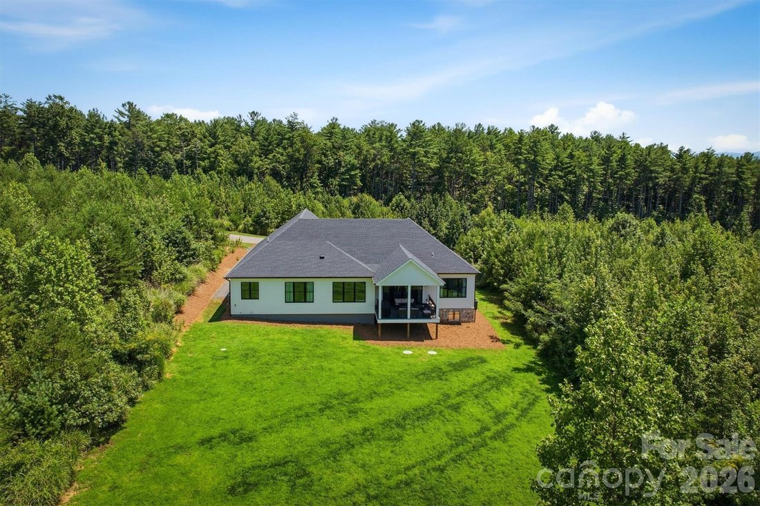 House in Morganton, North Carolina, United States 4 - 18628131