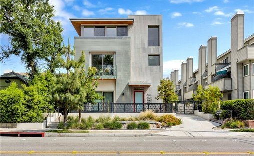 Townhouse in Altadena, California, United States 1