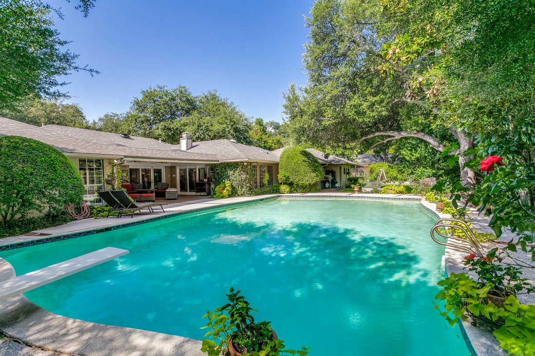 House in Fort Worth, Texas, United States 2 - 18627725