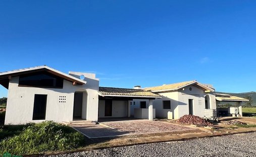 House in Corralejo De Arriba, Guanajuato, Mexico 1