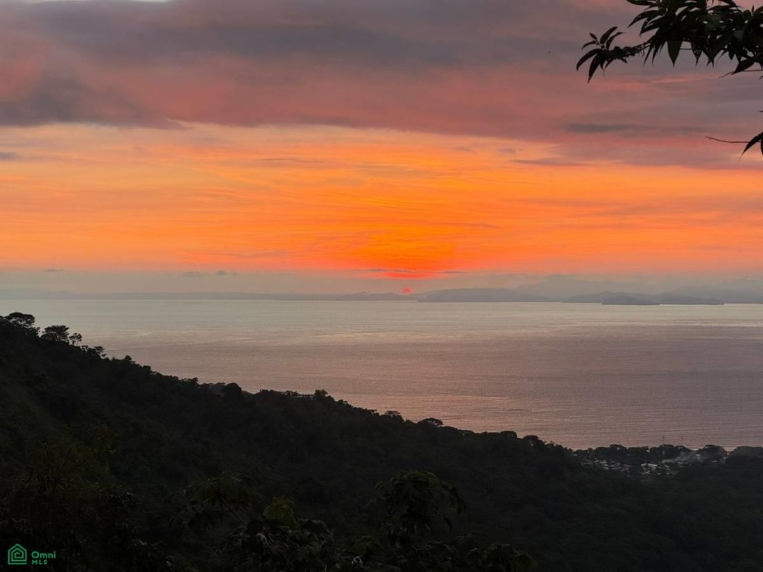 Land in Tarcoles, Puntarenas Province, Costa Rica 1 - 17811405