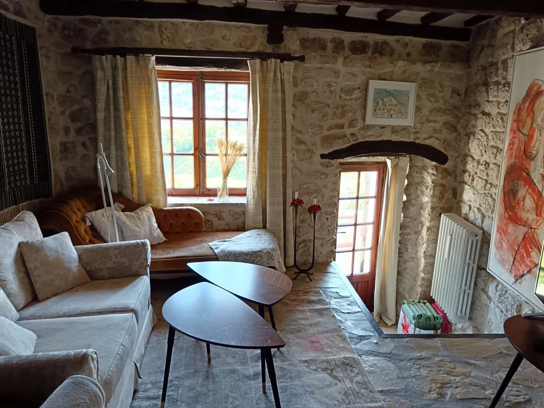 House in Coursegoules, Provence-Alpes-Côte d'Azur, France 5 - 18627273