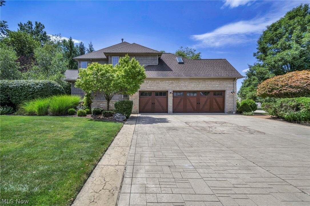 House in Strongsville, Ohio, United States 3 - 18629592