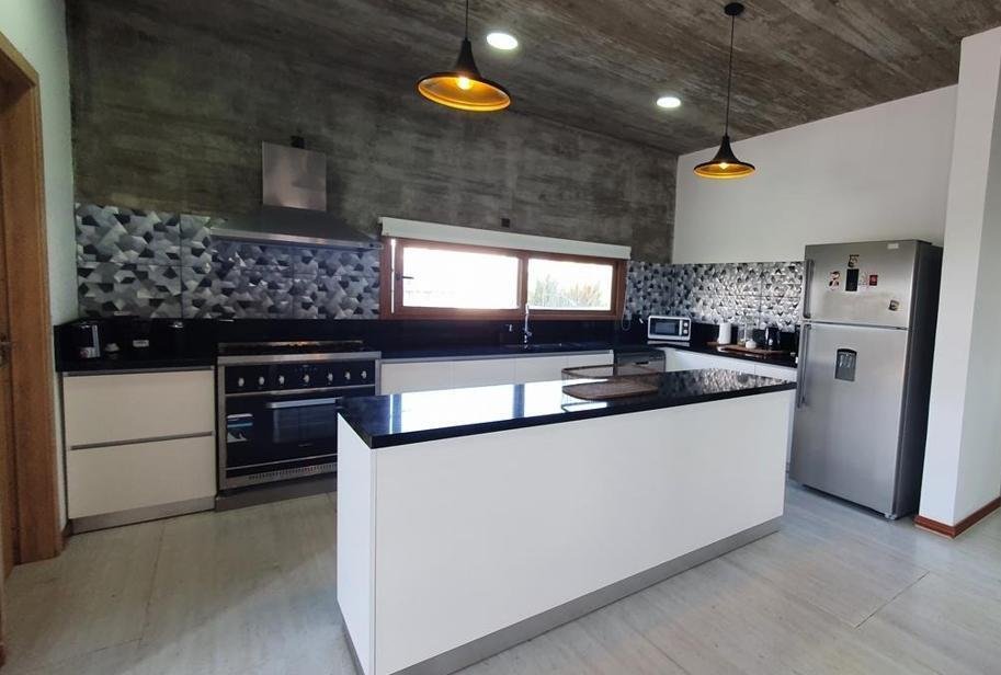 House in Pinamar, Buenos Aires Province, Argentina 4 - 18627041