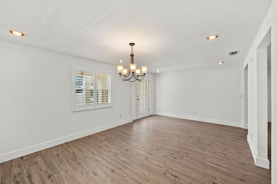 House in Tampa, Florida, United States 4 - 18627462