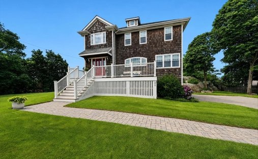 House in Quincy, Massachusetts, United States 1