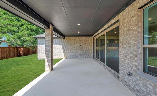 House in Arlington, Texas, United States 1