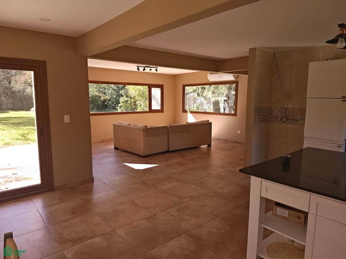 Condo in Ingeniero Maschwitz, Buenos Aires Province, Argentina 1 - 18313035