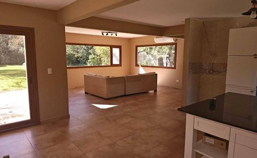 Condo in Ingeniero Maschwitz, Buenos Aires Province, Argentina 1