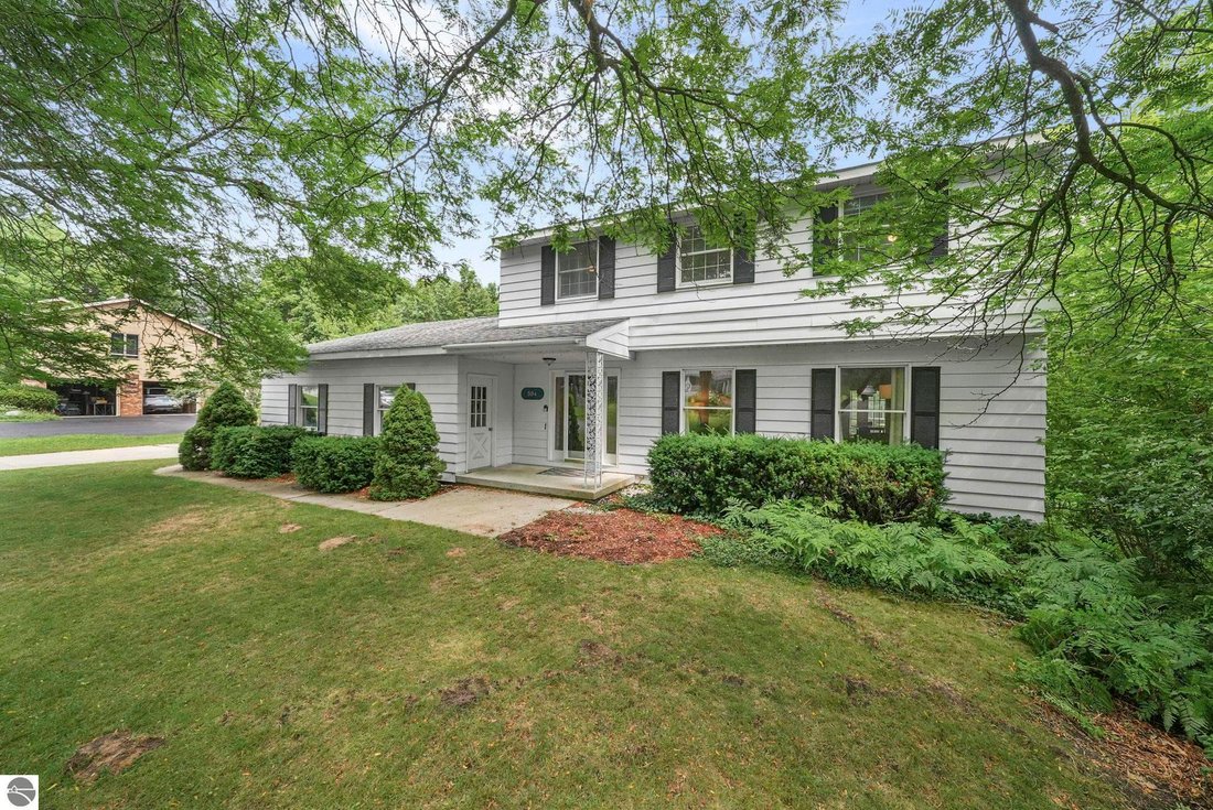 House in Traverse City, Michigan, United States 1 - 18629609