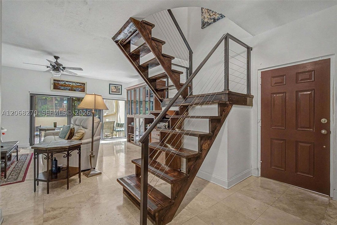 Townhouse in Miami, Florida, United States 1 - 18628333